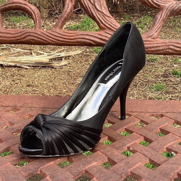 White House Black Market Satin Covered Knot Strap Detail Vamp Open Toe Pumps - Picture 1 of 12
